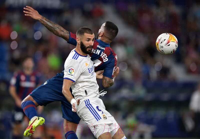 西甲-皇马5-1横扫瓦伦 罗德里戈2传2射维尼修斯双响 西甲-皇马5-1横扫瓦伦 罗德里戈2传2射维尼修斯双响